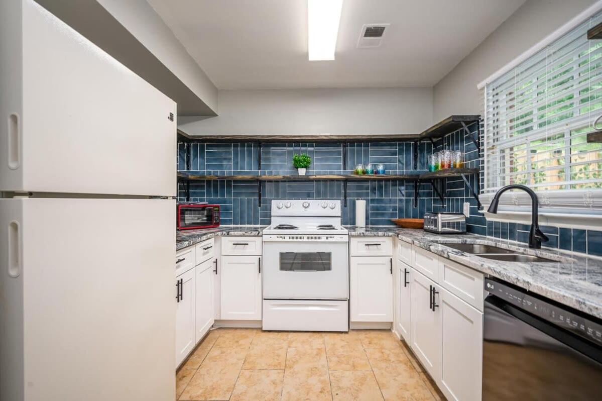 New 2b2b Entire Townhouse Place Cozy And Quiet Sp1271 Norcross
