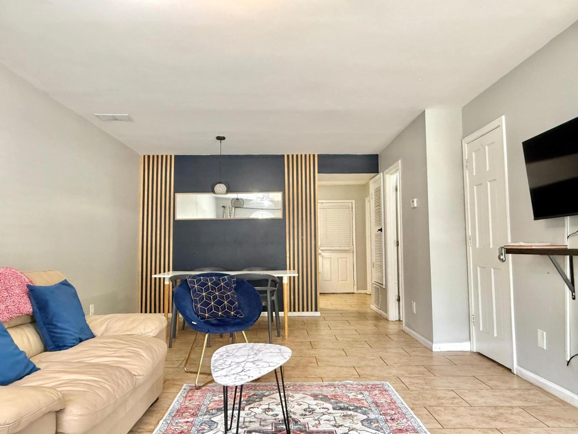 New 2b2b Entire Townhouse Place Cozy And Quiet Sp1271 Casa de Férias *