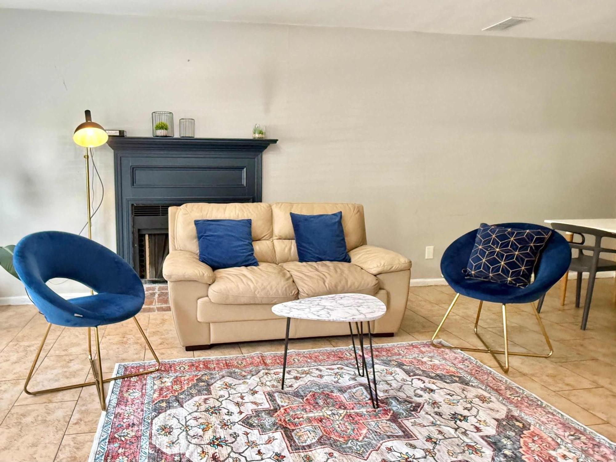 New 2b2b Entire Townhouse Place Cozy And Quiet Sp1271