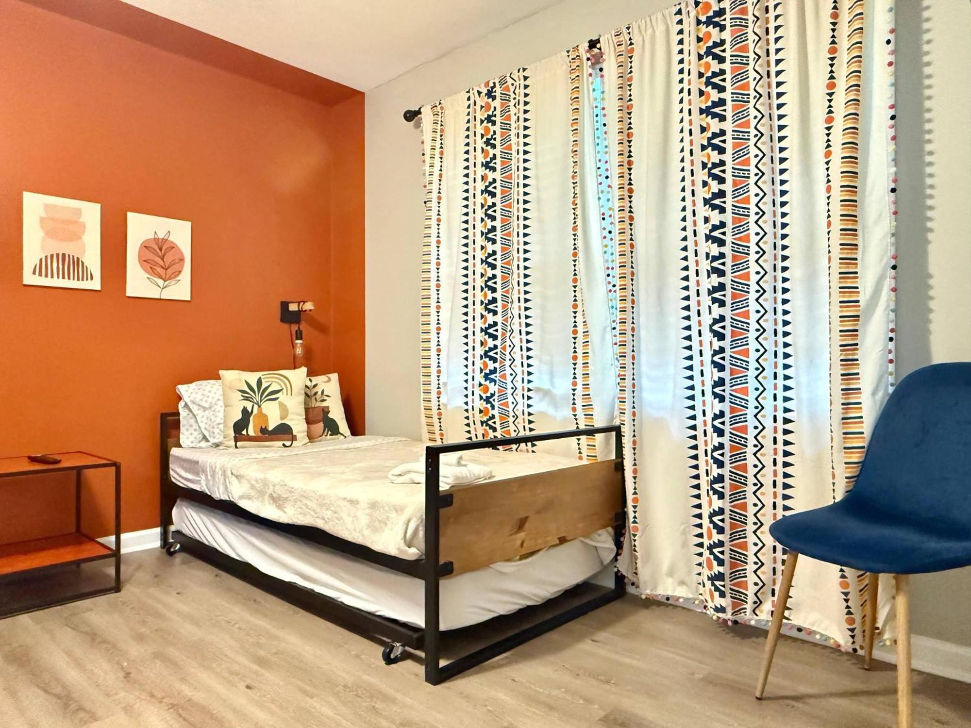 Hébergement de vacances New 2b2b Entire Townhouse Place Cozy And Quiet Sp1271