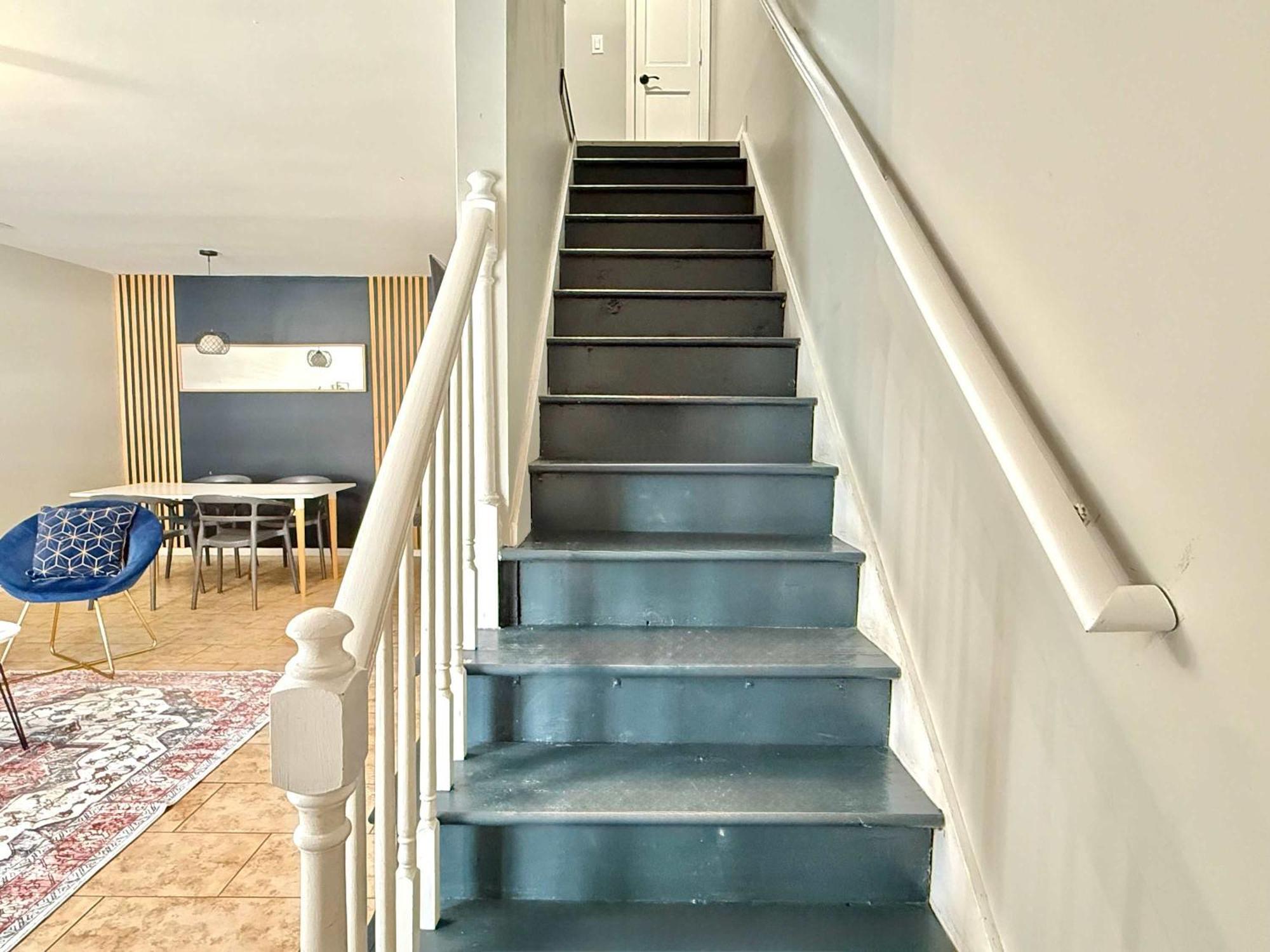 New 2b2b Entire Townhouse Place Cozy And Quiet Sp1271